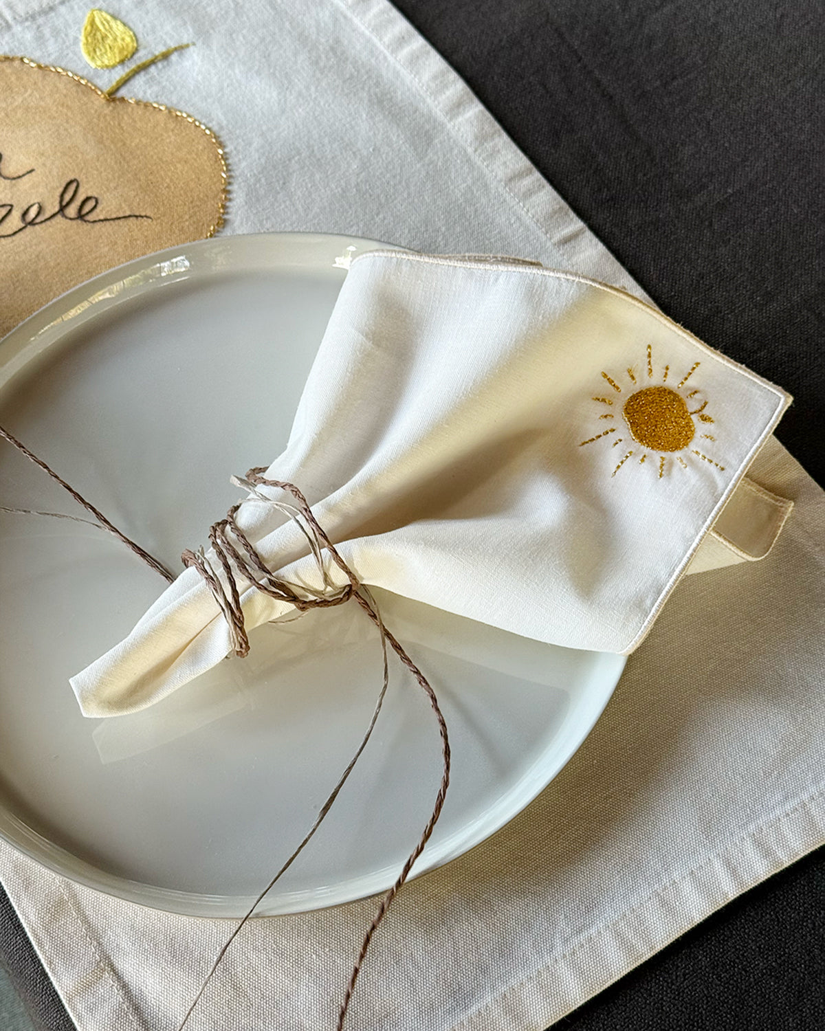 En Güzele - Altın Elma