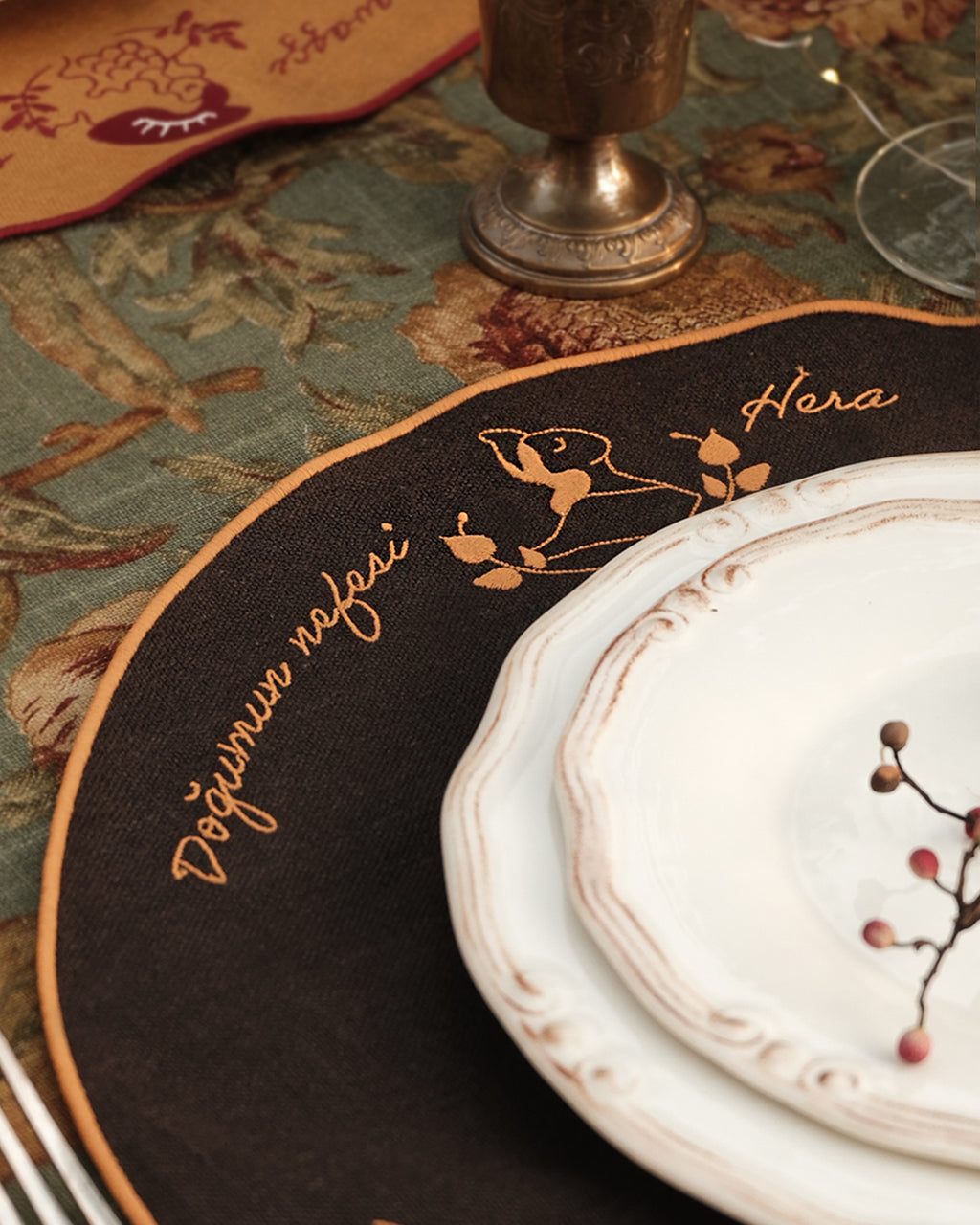 Asil Üçlü - Kahve